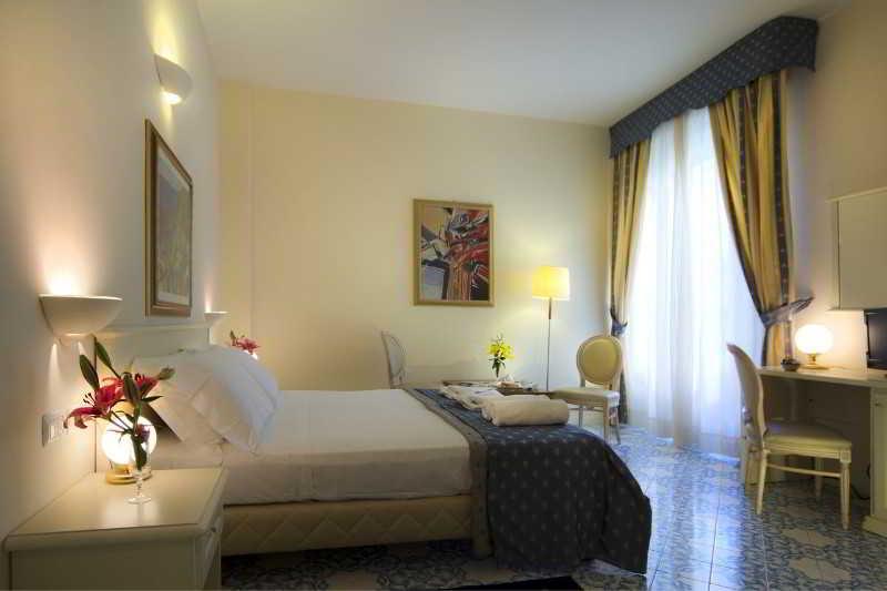 Hotel Alexander Palme 끼안챠노테르메 외부 사진