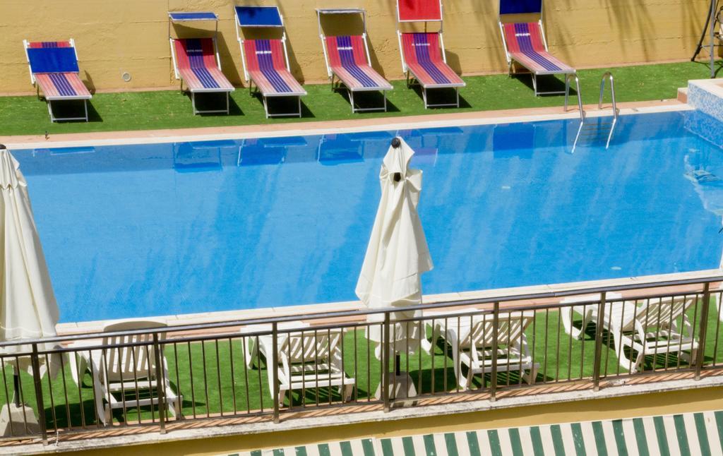 Hotel Alexander Palme 끼안챠노테르메 외부 사진