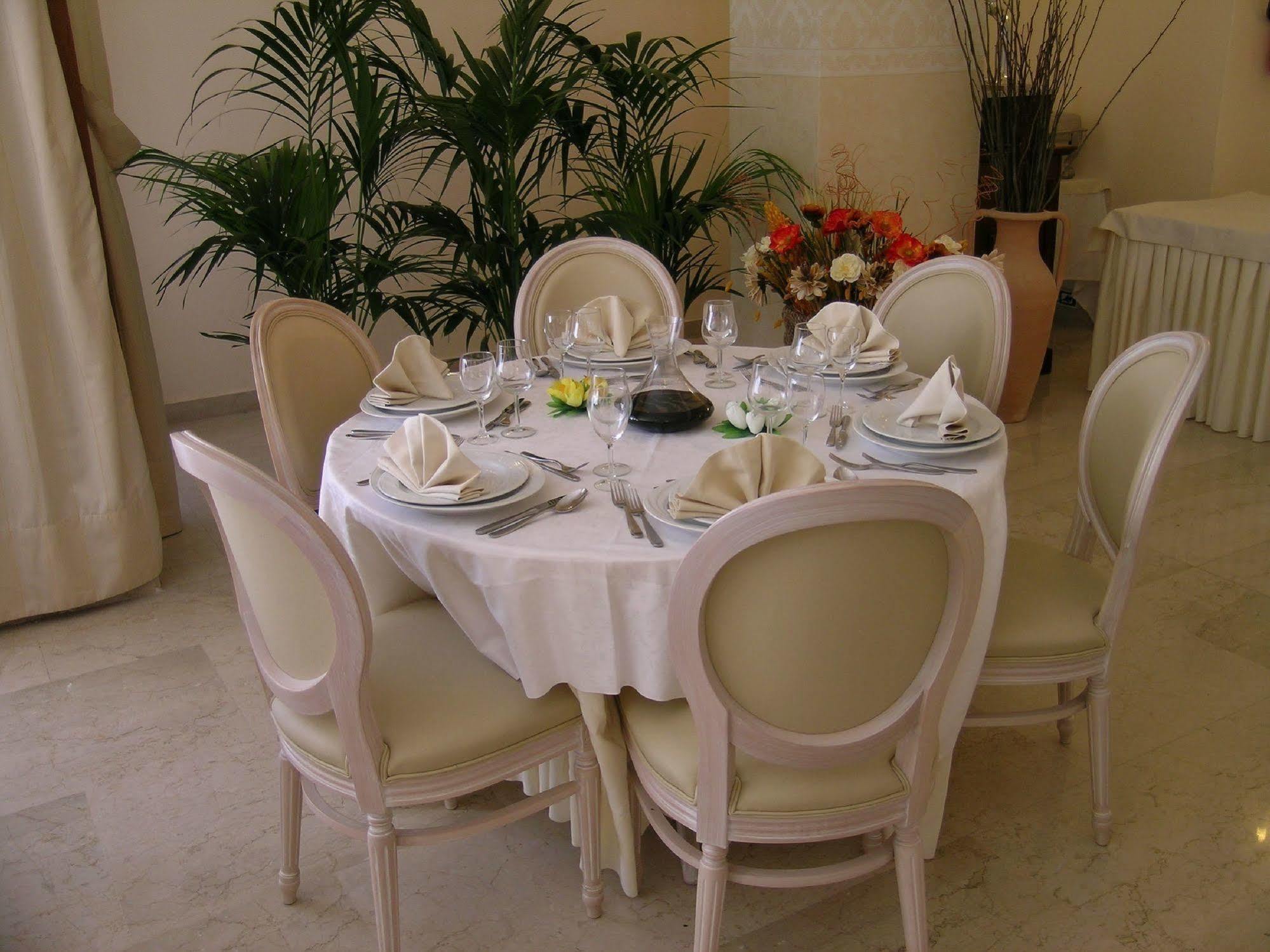 Hotel Alexander Palme 끼안챠노테르메 외부 사진