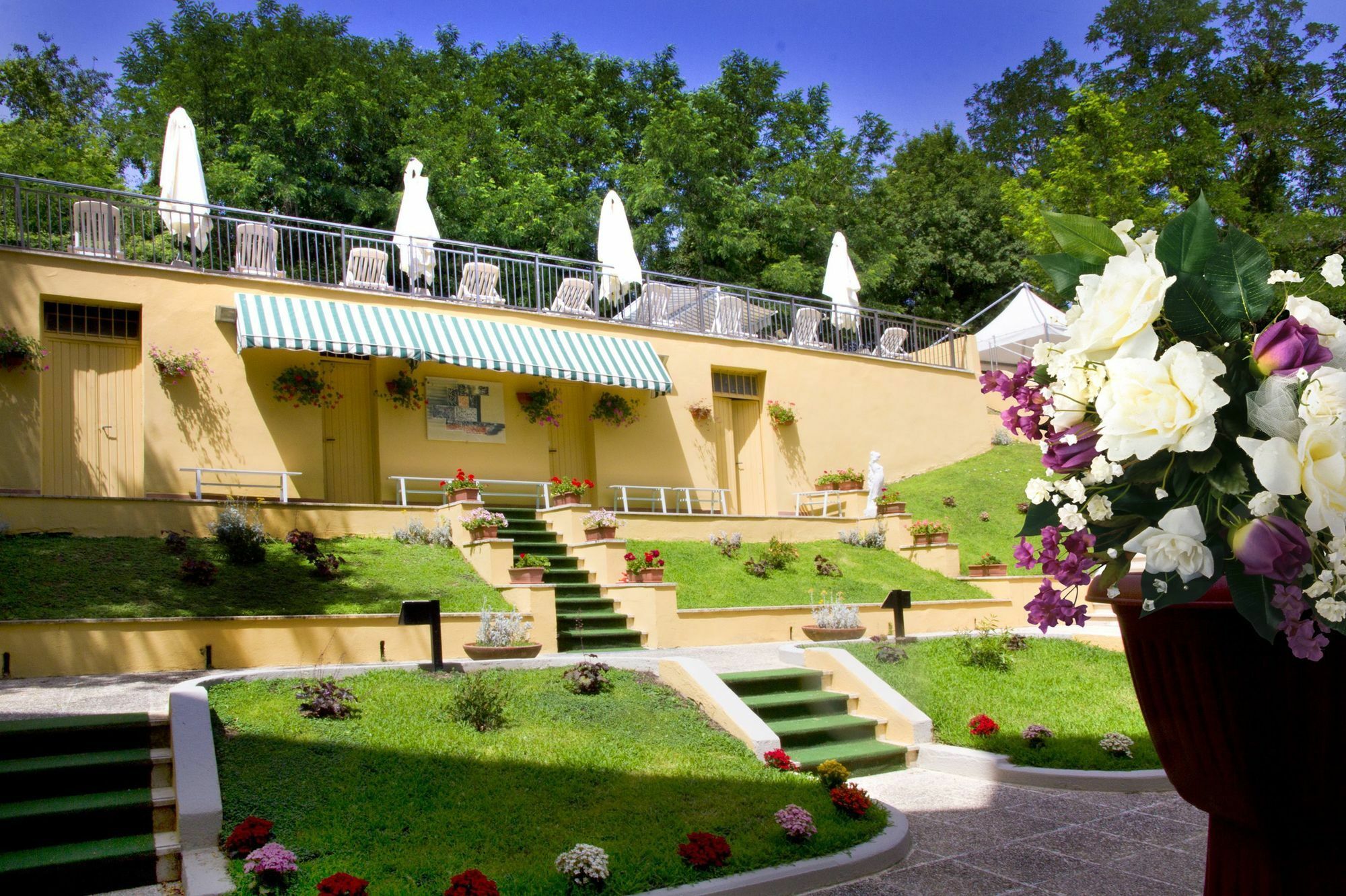 Hotel Alexander Palme 끼안챠노테르메 외부 사진